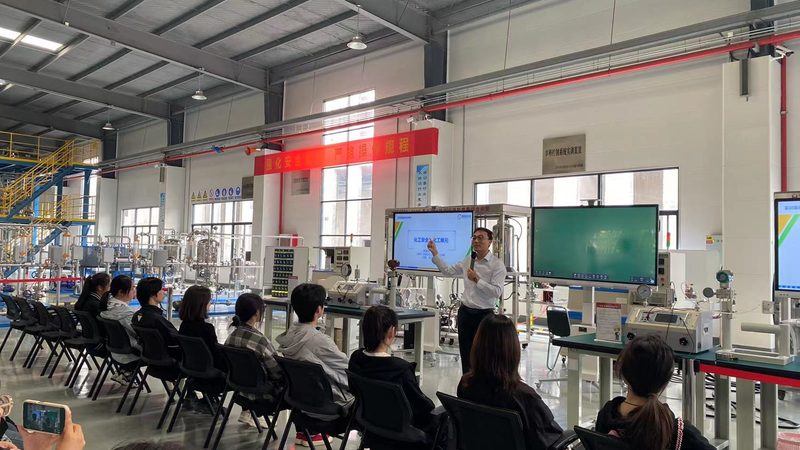 导热复合材料：揭秘其性能与选型要点
